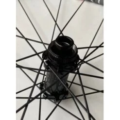 Paire De Roues ROADBORN MAGAD XC Carbone Disque 29p Boost 15/110 & 12/148 -Magasin De Sport De Vélo paire de roues roadborn magad xc carbone disque 29p boost 15110 12148 3