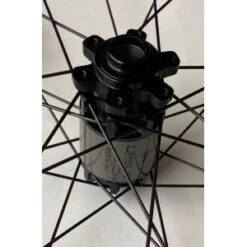 Paire De Roues URSUS ALCOR Disque 29p 15/100 & 12/142mm -Magasin De Sport De Vélo paire de roues ursus alcor disque 29p 15100 12142mm 2